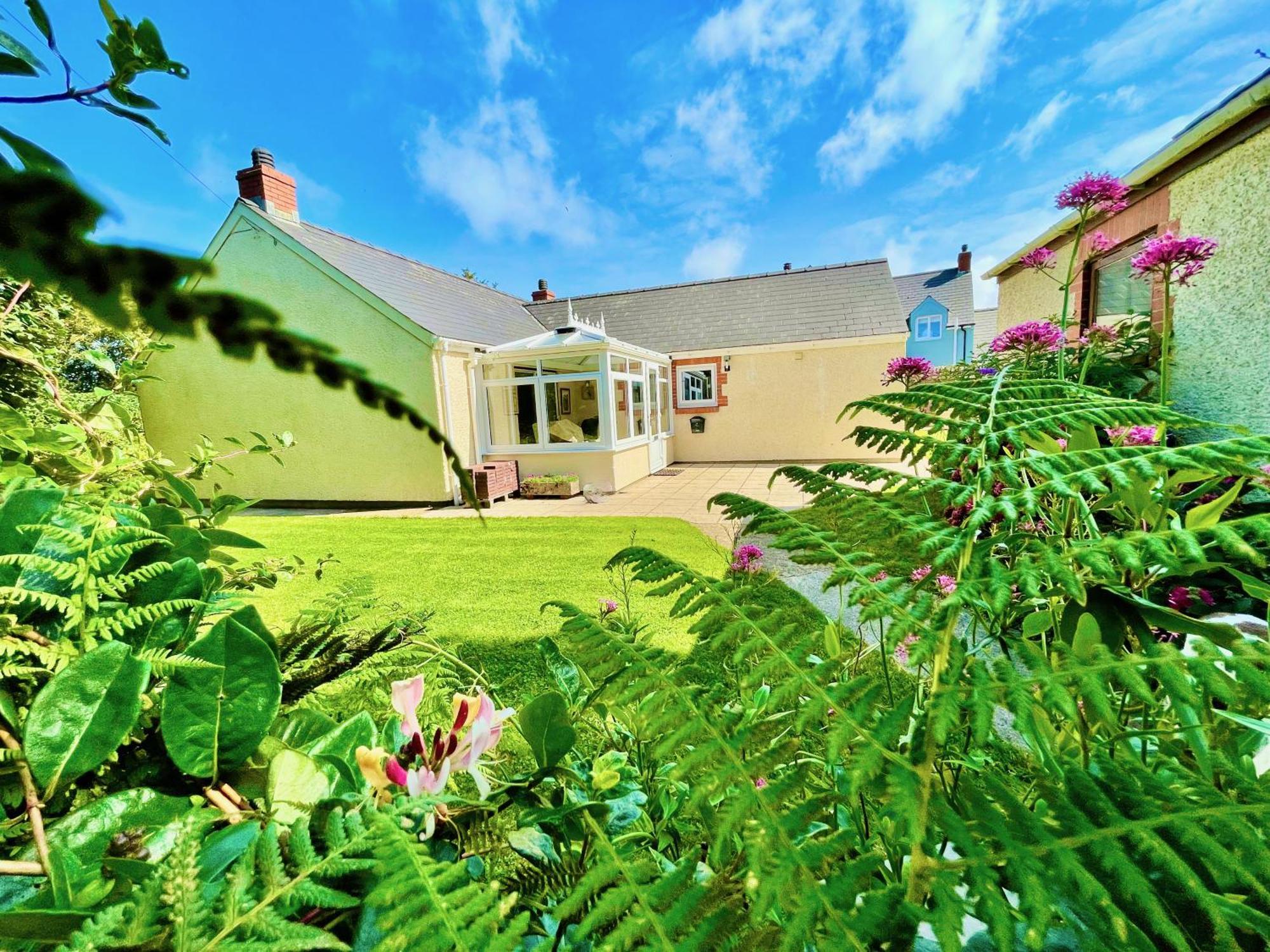Cosy Cottage - Whitchurch, Solva Exterior photo